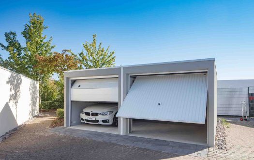 Optimale Lösungen für Garagen in Hanglage - ZAPF-Garagen